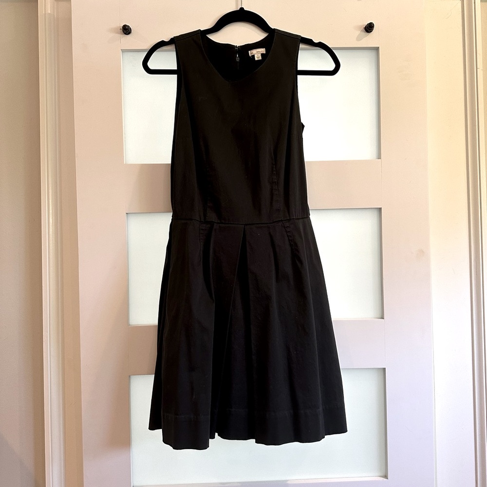 Black Gap Pleated Sleeveless Dress with Pockets